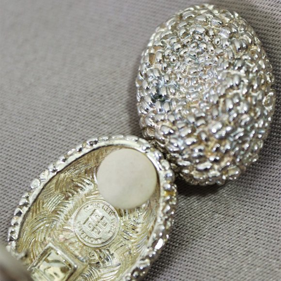 Givenchy Vintage Earrings Clip On with Givenchy Insignia - Picture 1 of 4